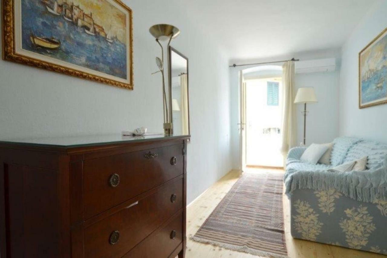 Villa Augusta Ferri 罗维尼 外观 照片